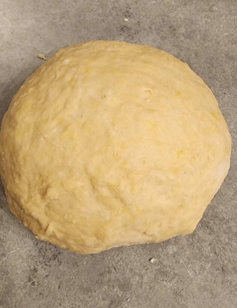 Resting egg noodle dough
